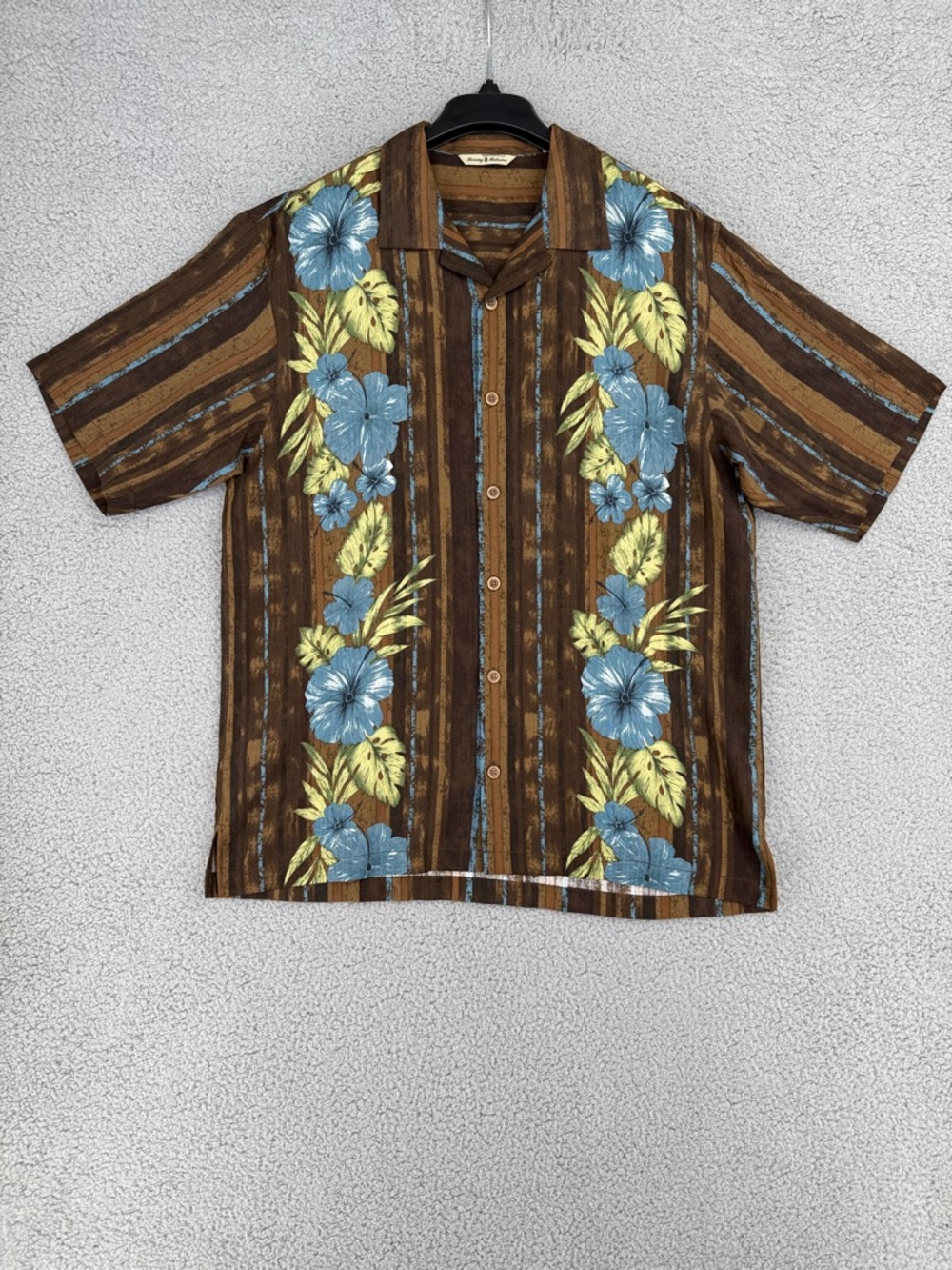 Tommy Bahama Men’s medium short sleeve button up Brown Striped Hawaiian Shirt